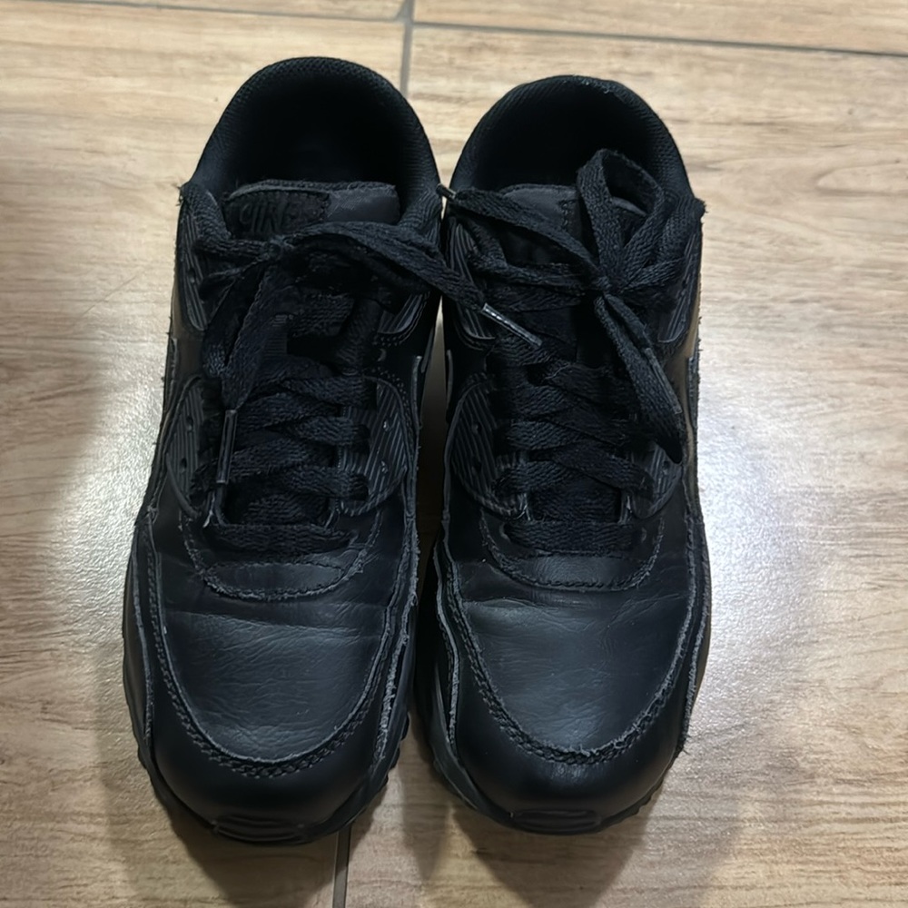 Black Nike Air Max - Fair condition